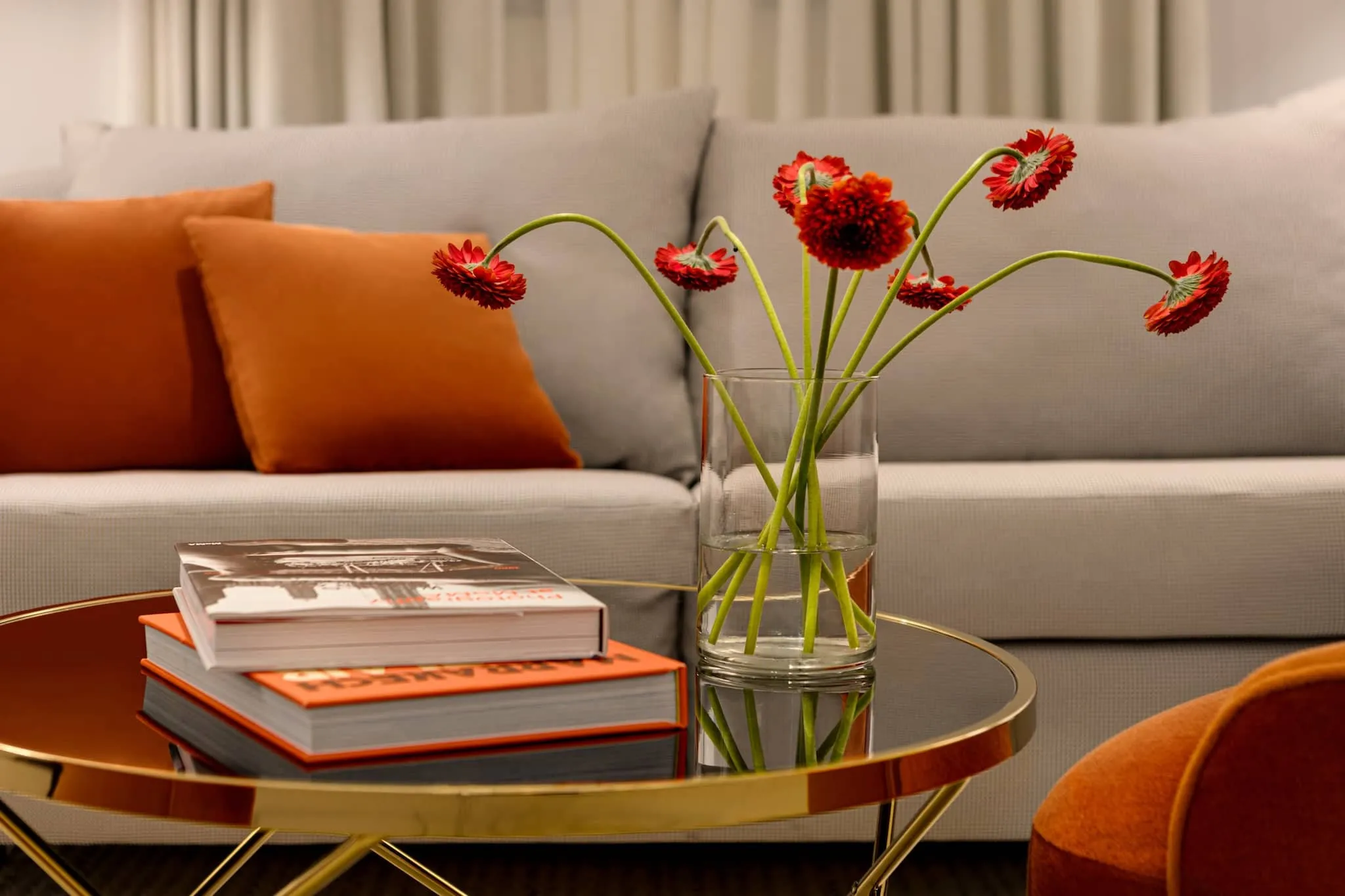 The Junior Suite King Mobility/Hearing Accessible with Transfer Shower in The Chemists' Club Hotel features a sitting area for extra comfort